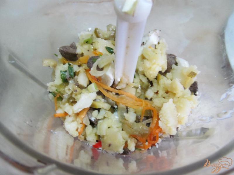 Фото приготовление рецепта: Салат из печени шаг №12