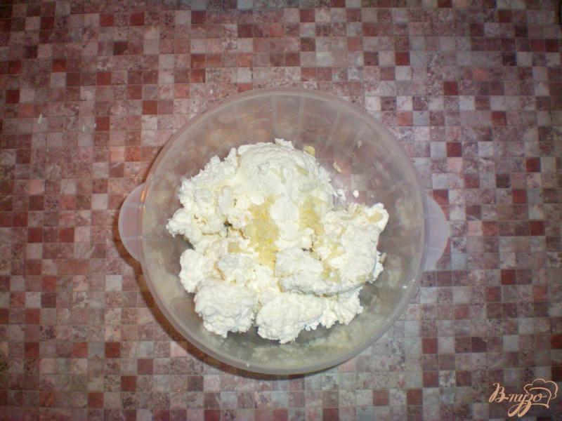 Фото приготовление рецепта: Закуска из лаваша с творожной начинкой шаг №2
