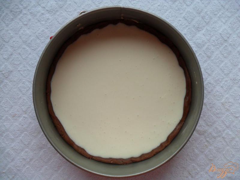 Фото приготовление рецепта: Пирог с творожным кремом шаг №6