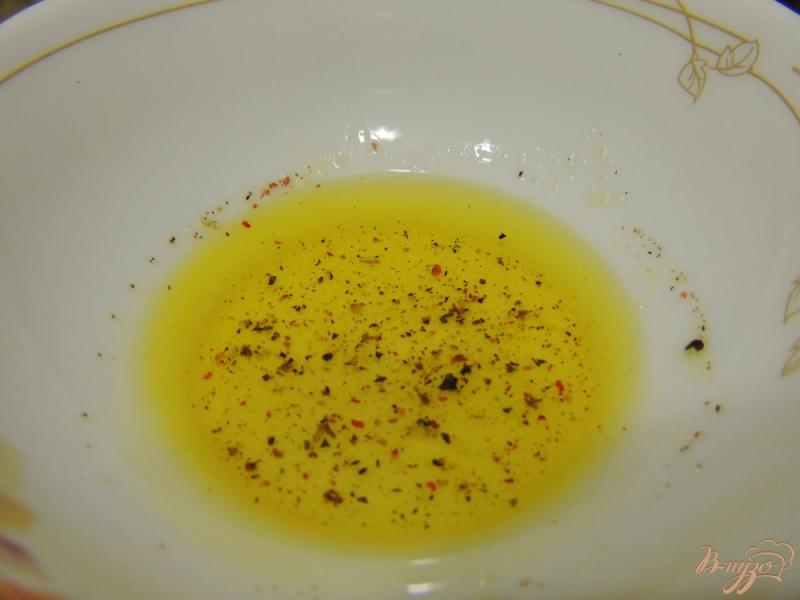 Фото приготовление рецепта: Салат с лососем шаг №5