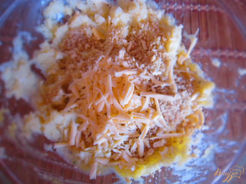 Фото приготовление рецепта: Картофельно-ореховое печенье шаг №3
