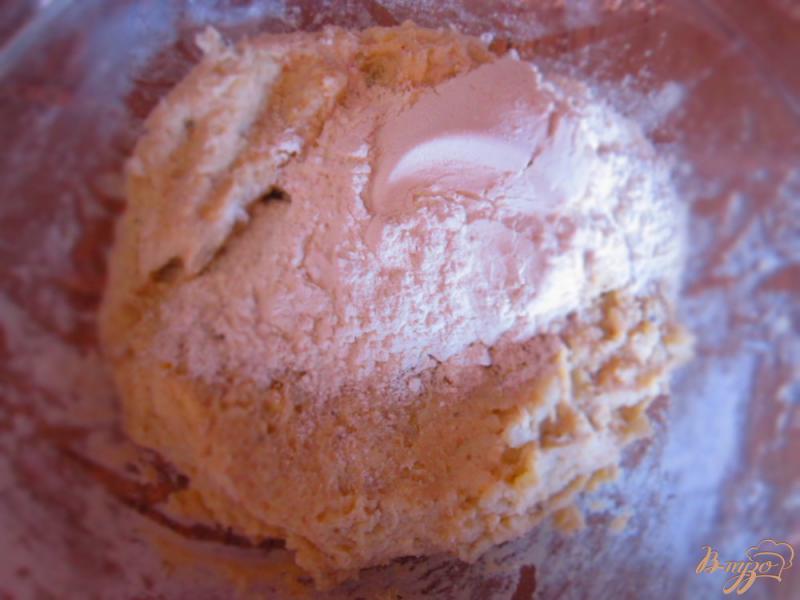 Фото приготовление рецепта: Картофельно-ореховое печенье шаг №4