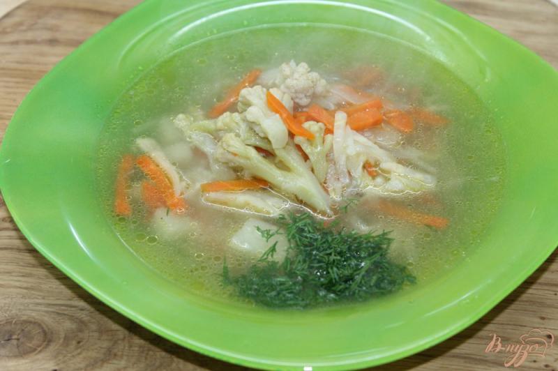 Фото приготовление рецепта: Суп с сельдереем и цветной капустой шаг №6
