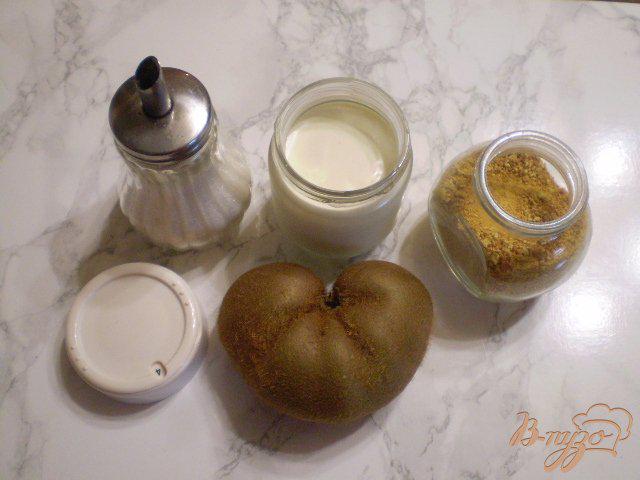 Фото приготовление рецепта: Йогурт с киви и апельсиновой цедрой шаг №1