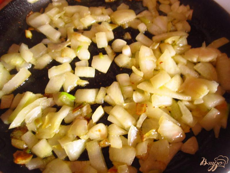Фото приготовление рецепта: Картофельно-ореховый суп пюре шаг №4