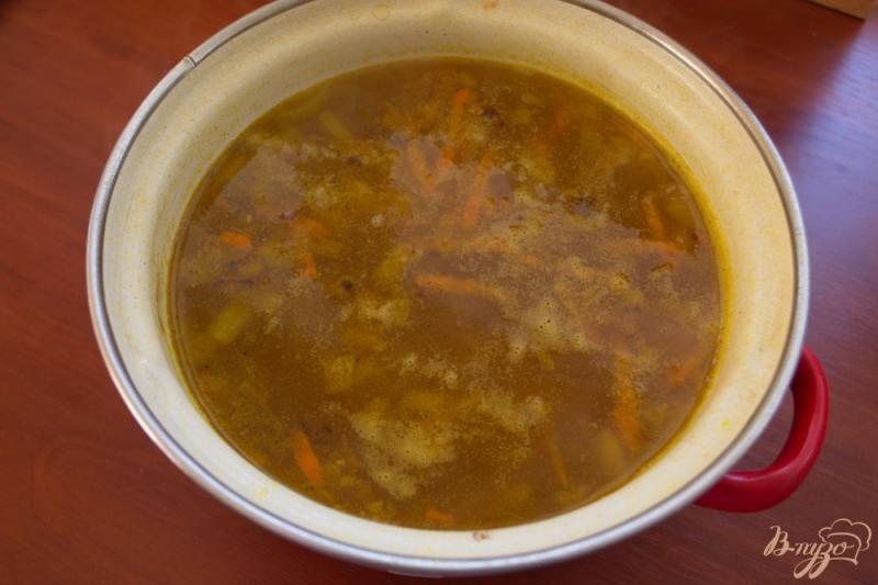 Фото приготовление рецепта: Суп с кусочками говядины шаг №5