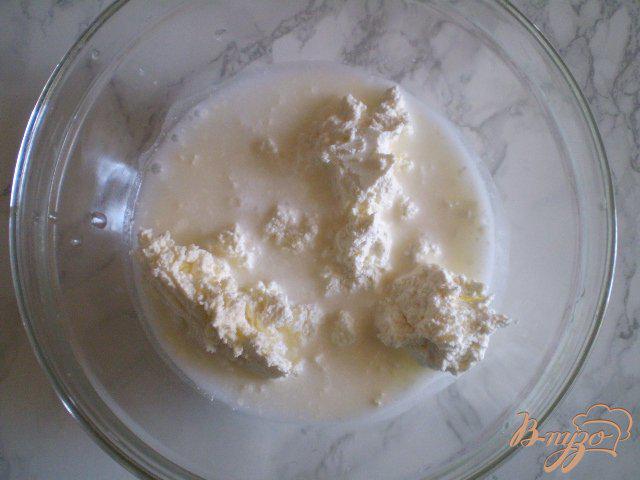 Фото приготовление рецепта: Молочное желе с творогом шаг №2