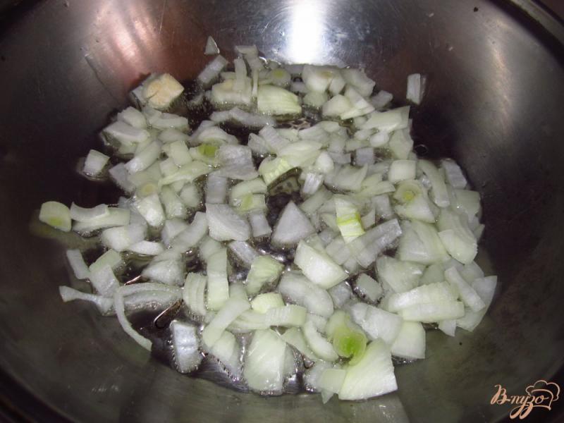 Фото приготовление рецепта: Кекс с квашеной капустой и сосисками шаг №1