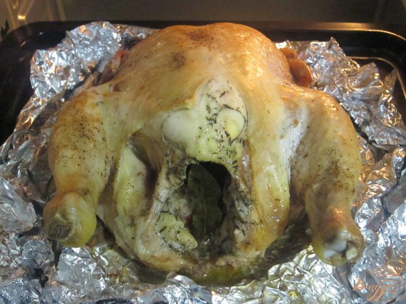 Фото приготовление рецепта: Запеченная курица с соевым соусом шаг №7