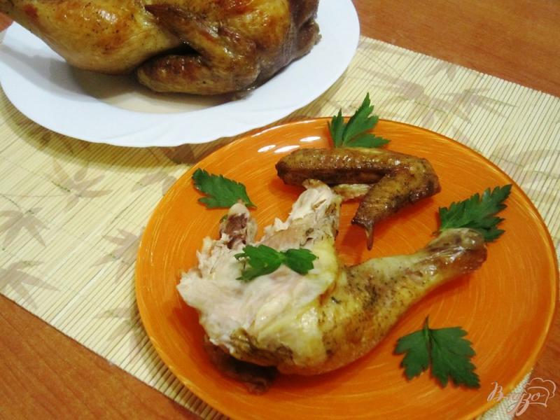 Фото приготовление рецепта: Запеченная курица с соевым соусом шаг №9