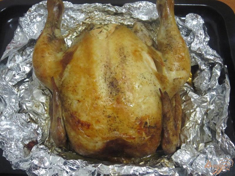 Фото приготовление рецепта: Запеченная курица с соевым соусом шаг №8