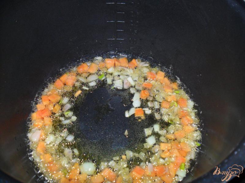Фото приготовление рецепта: Сырный суп с фрикадельками в мультиварке шаг №5