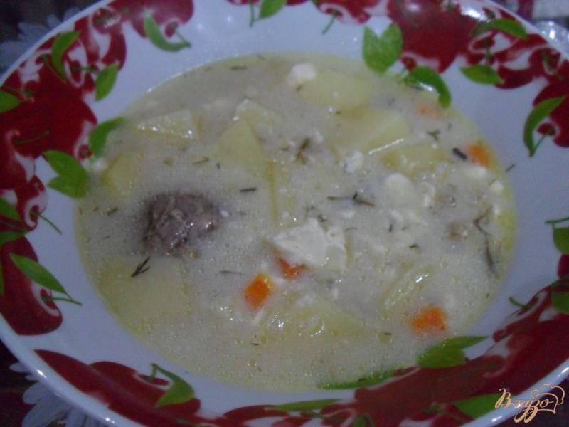 Фото приготовление рецепта: Сырный суп с фрикадельками в мультиварке шаг №7