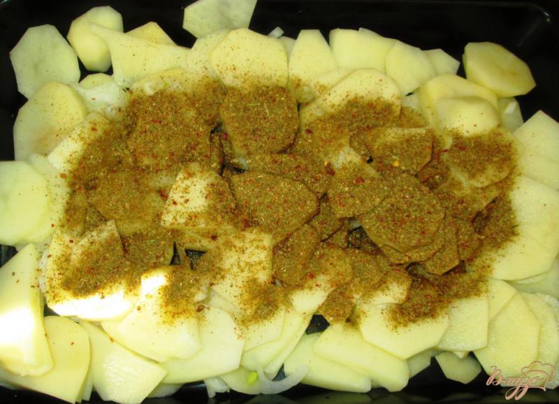 Фото приготовление рецепта: Индейка с картофелем в рукаве шаг №7