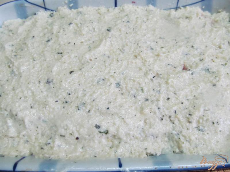 Фото приготовление рецепта: Картофельная запеканка с с ветчиной горошком и свеклой шаг №8