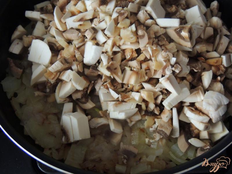 Фото приготовление рецепта: Тефтели из гречки и грибов шаг №1