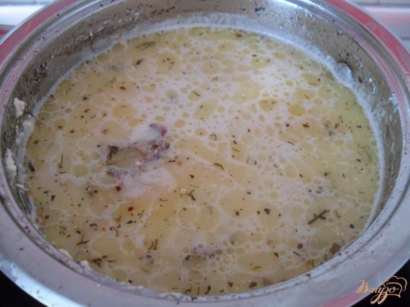 Фото приготовление рецепта: Курица в плавленном сыре шаг №3