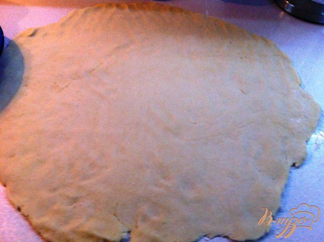 Фото приготовление рецепта: Пирог с сыром шаг №3