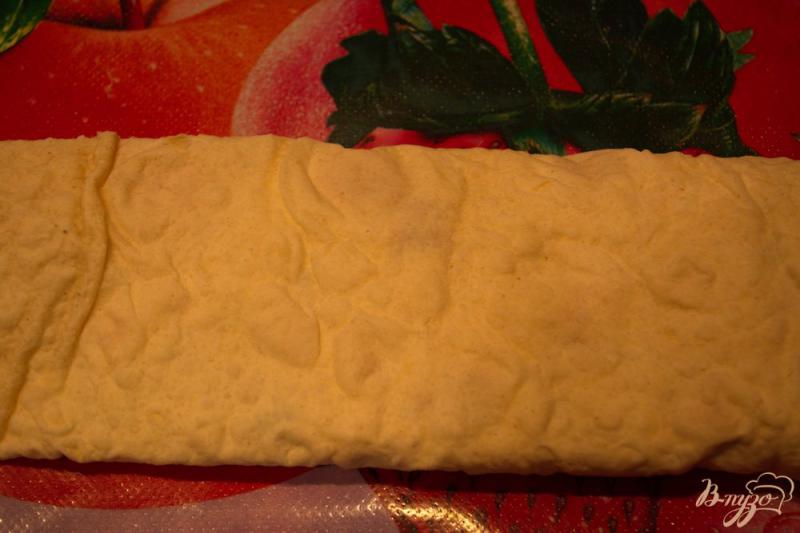 Фото приготовление рецепта: Закуска из лаваша с творожной начинкой и зеленью шаг №4
