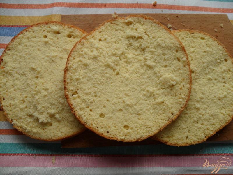 Фото приготовление рецепта: Торт «Негр в пене» с готового бисквита шаг №1