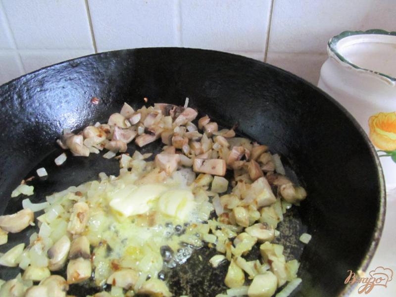 Фото приготовление рецепта: Картофельные пирамидки с грибами. шаг №7