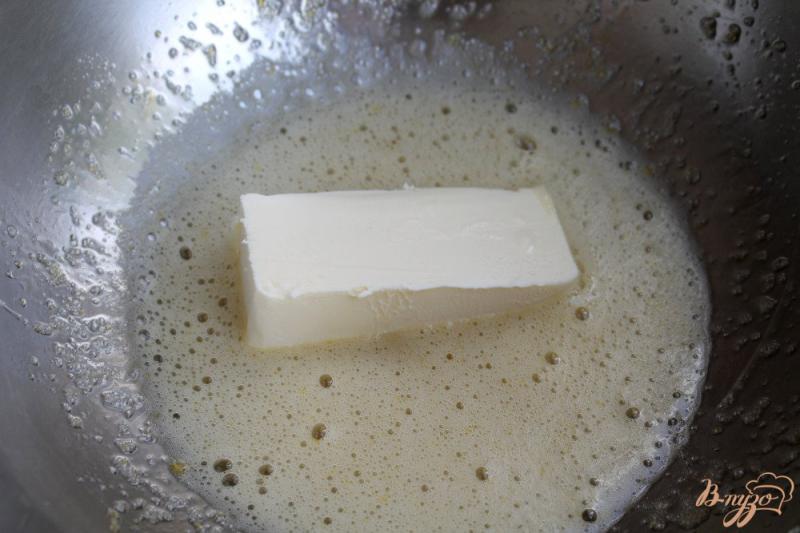 Фото приготовление рецепта: Овсяный пирог с орехами шаг №2