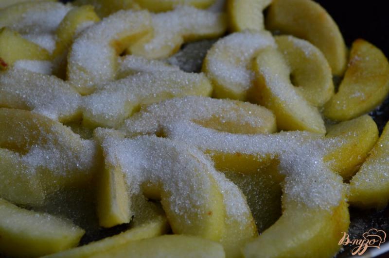 Фото приготовление рецепта: Жареные пирожки с яблоками и каштанами шаг №1