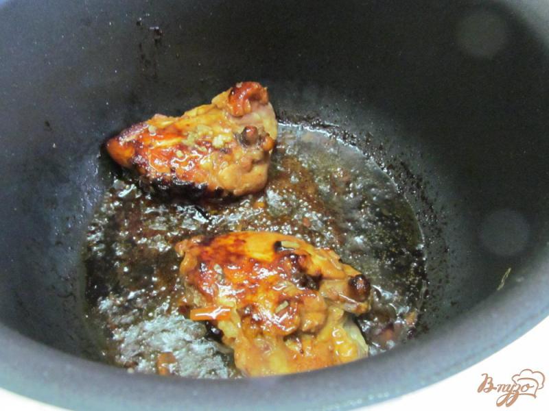 Фото приготовление рецепта: Куриные бедра в соусе терияки шаг №6