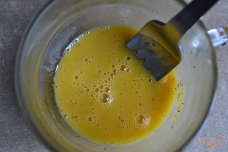 Фото приготовление рецепта: Капустный салат с апельсином и семечками шаг №6