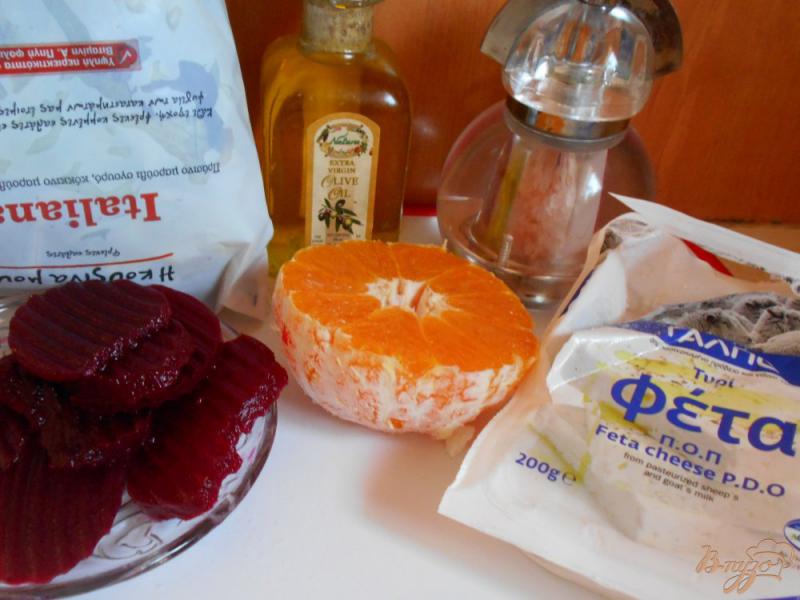 Фото приготовление рецепта: Салат из свеклы с сыром фета и апельсиновой заправкой шаг №1