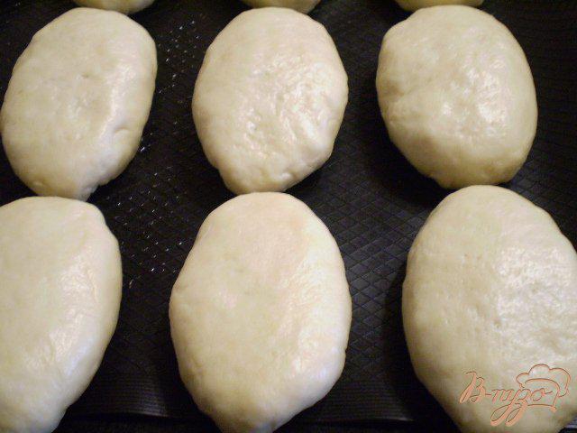 Фото приготовление рецепта: Духовые пирожки с картошкой шаг №8