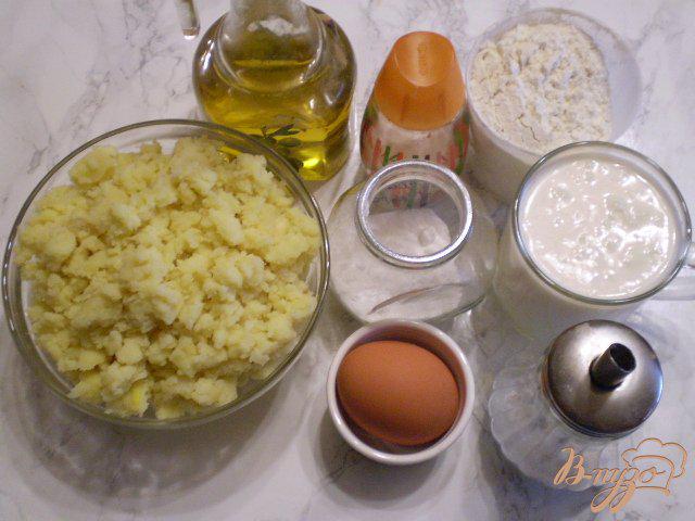 Фото приготовление рецепта: Духовые пирожки с картошкой шаг №1