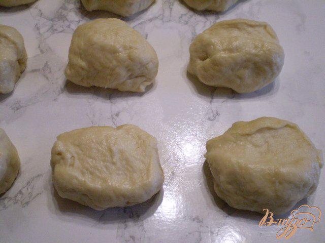 Фото приготовление рецепта: Духовые пирожки с картошкой шаг №5