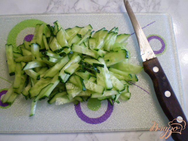 Фото приготовление рецепта: Весенний салат шаг №3