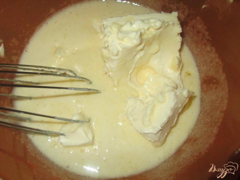 Фото приготовление рецепта: Пирог из песочного теста с вареньем шаг №2