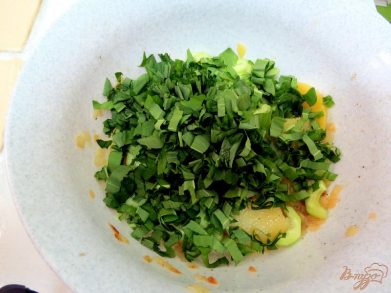 Фото приготовление рецепта: Салат с картофелем и с черемшой шаг №6