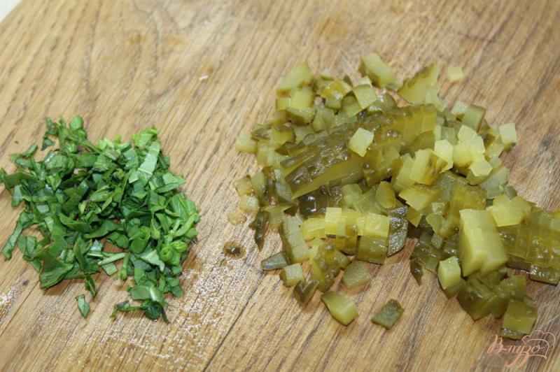 Фото приготовление рецепта: Картофельные драники с грибами и соусом шаг №5