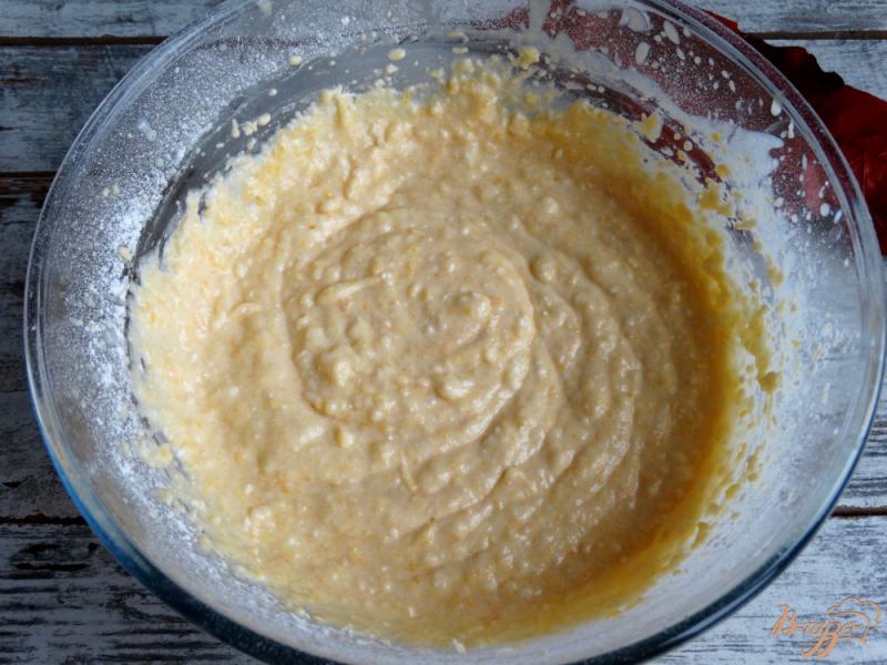 Фото приготовление рецепта: Тыквенно-творожный пирог со штрейзелем шаг №5