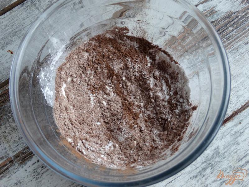 Фото приготовление рецепта: Шоколадные пирожные с зефиром шаг №9