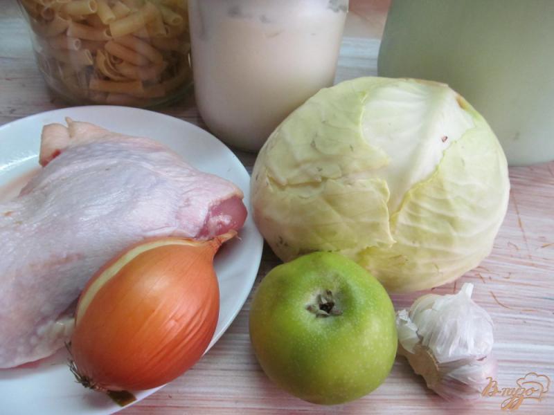Фото приготовление рецепта: Курица с капустой в горчичном соусе шаг №1