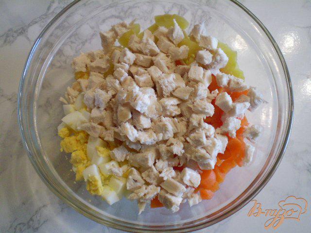 Фото приготовление рецепта: Столичный салат шаг №3
