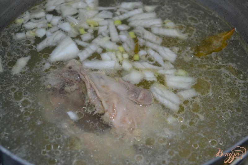 Фото приготовление рецепта: Детский суп с клецками шаг №3