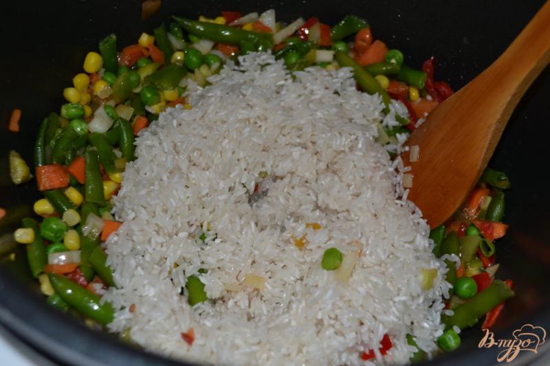 Фото приготовление рецепта: Рис с овощами в мультиварке-скороварке шаг №5