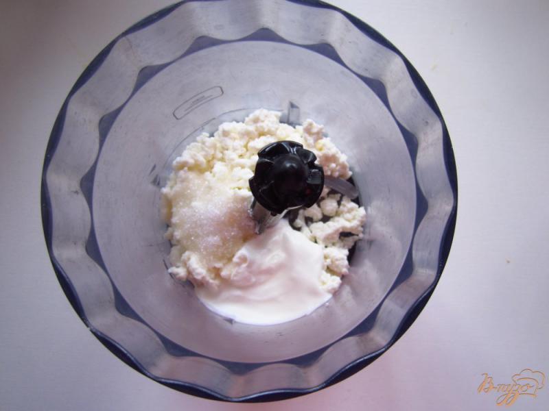 Фото приготовление рецепта: Творожный десерт с мороженым и нутеллой шаг №1