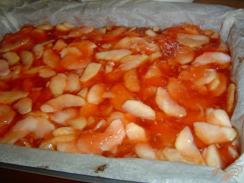 Фото приготовление рецепта: Венский  яблочный пирог шаг №6