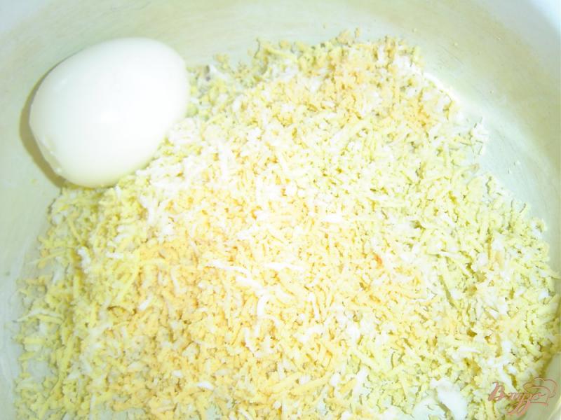 Фото приготовление рецепта: Салат-намазка сырный шаг №1