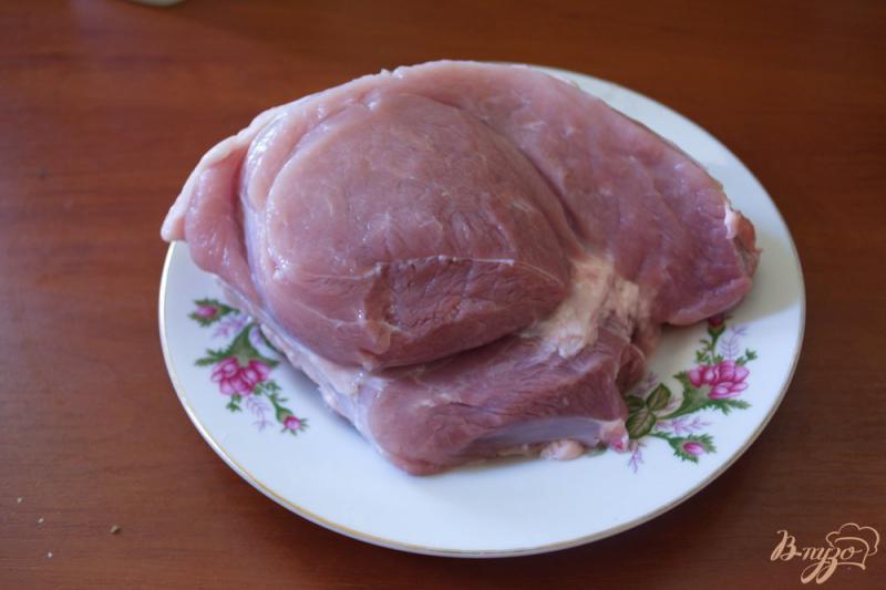 Фото приготовление рецепта: Запеченая свинина с картошкой шаг №1