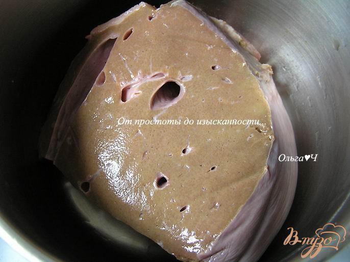 Фото приготовление рецепта: Говяжья печень с луком шаг №1