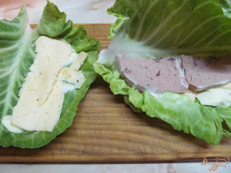 Фото приготовление рецепта: Сэндвичи из капусты шаг №4