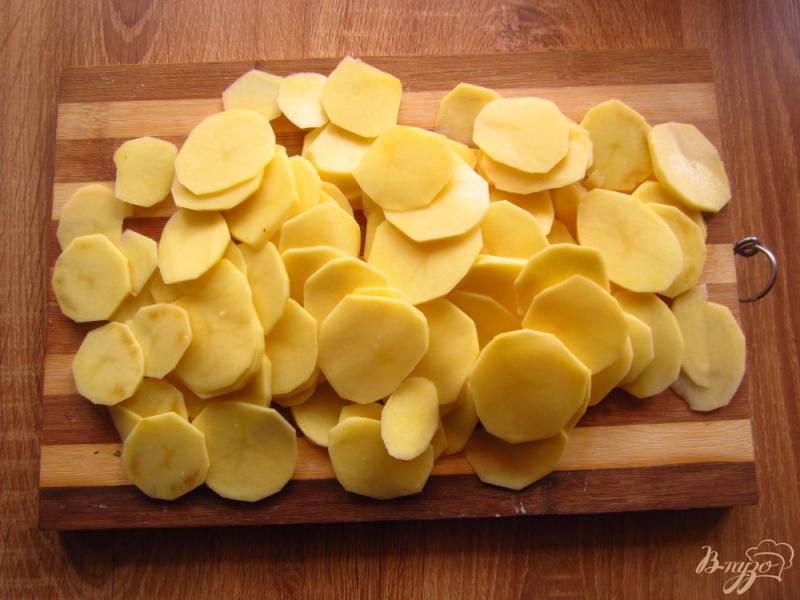 Фото приготовление рецепта: Картофель дофинуа от Джейми Оливера шаг №1